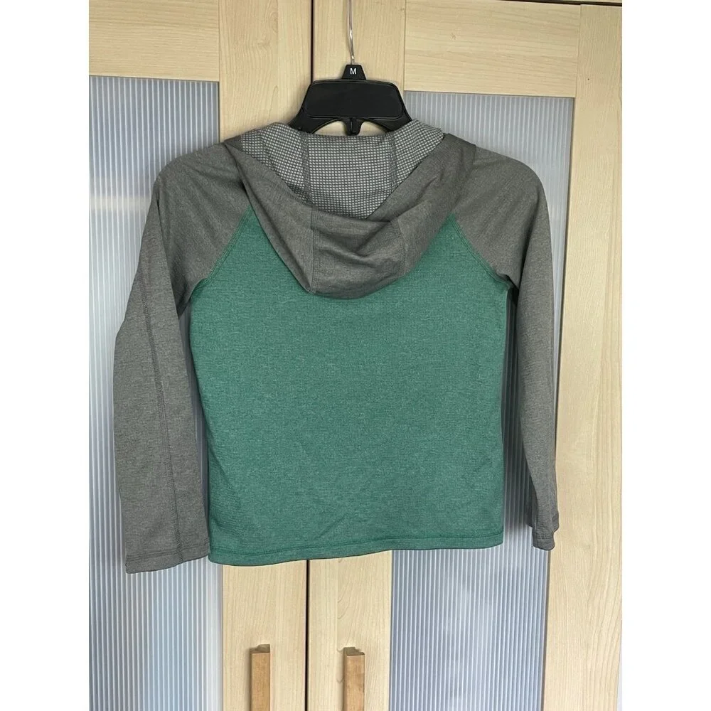 REI Kids Green Gray Sz S (8) Youth Long Sleeve‎ Two Tone Pullover hoodie Top